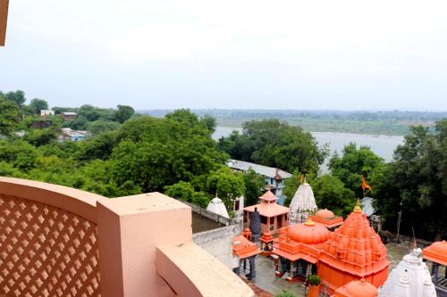hotel raj palace