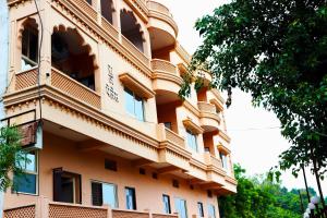 hotel raj palace