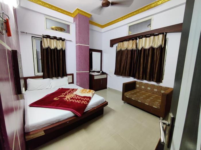 hotel raj palace