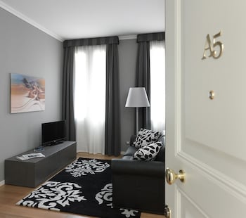 palace suite