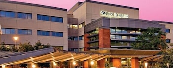 Palm Garden Hotel,Newbury Park>>Los Angeles,3 star