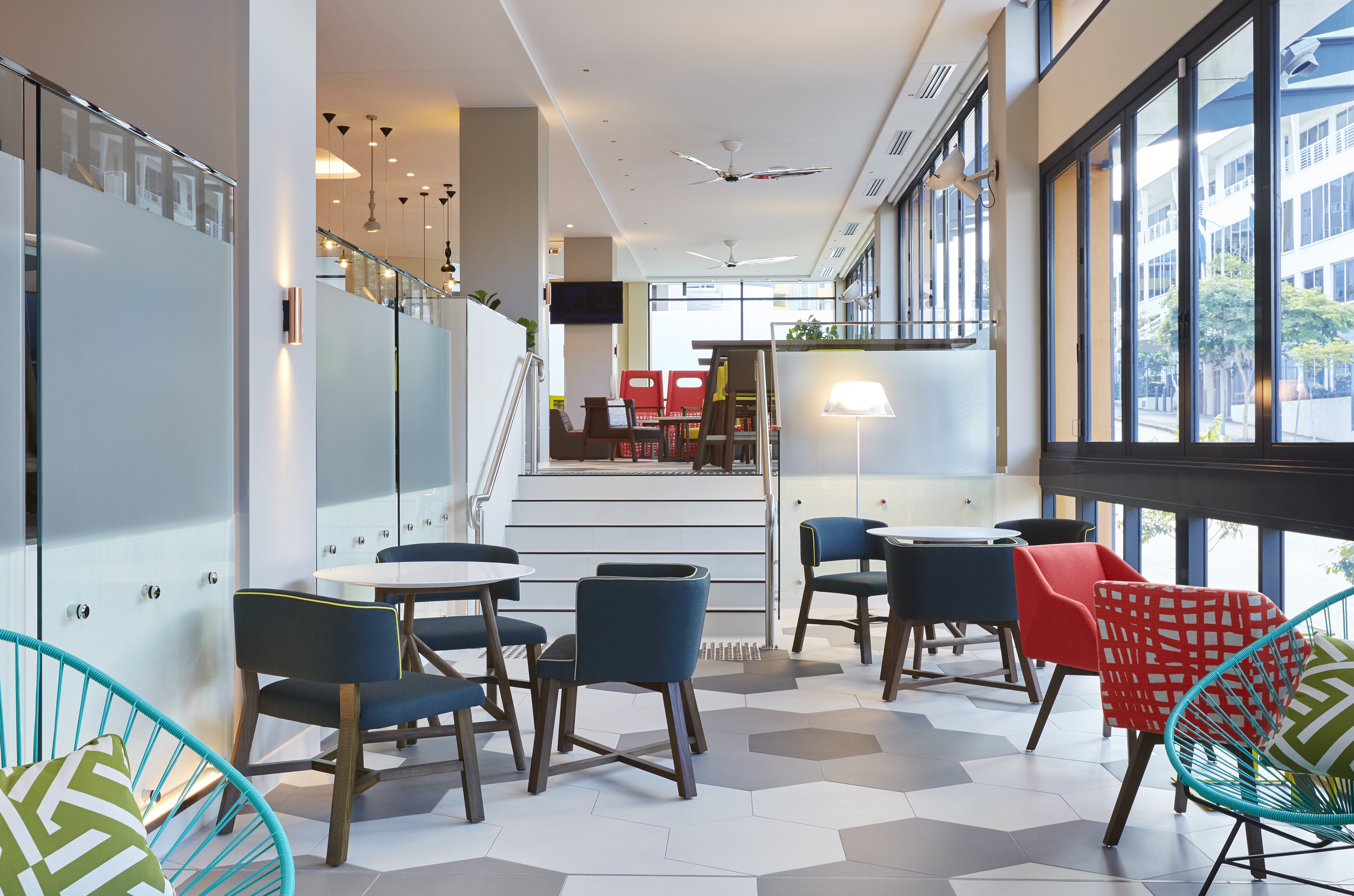 holiday inn express brisbane central by ihg