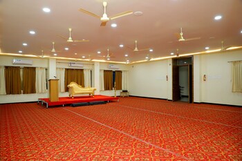 Hotel Anjani,Shivaji Chowk,3 star