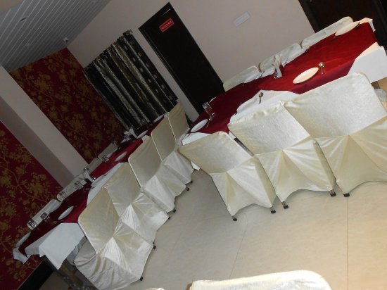 Hotel Sea Rock,Sri Ganganagar>>Ganganagar,2 star