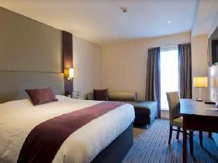 premier inn exeter city centre