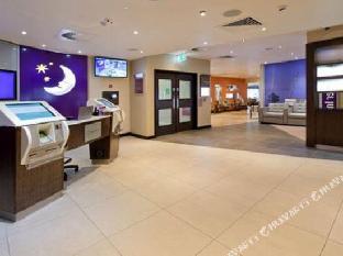 premier inn exeter city centre