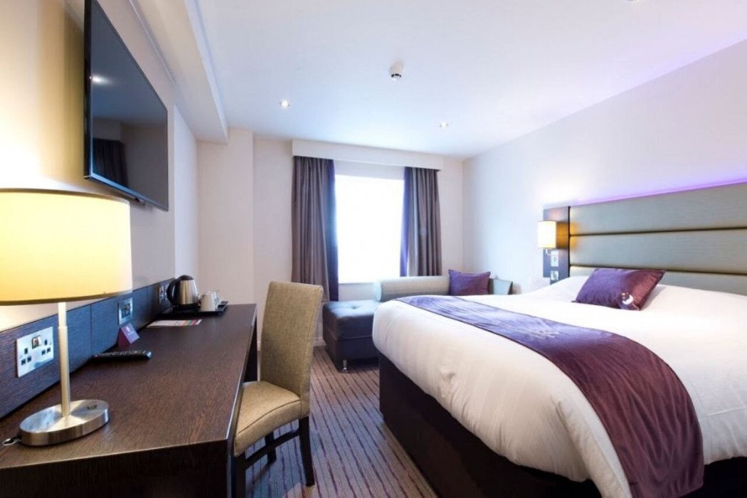 premier inn honiton