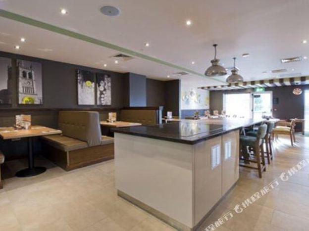 premier inn honiton
