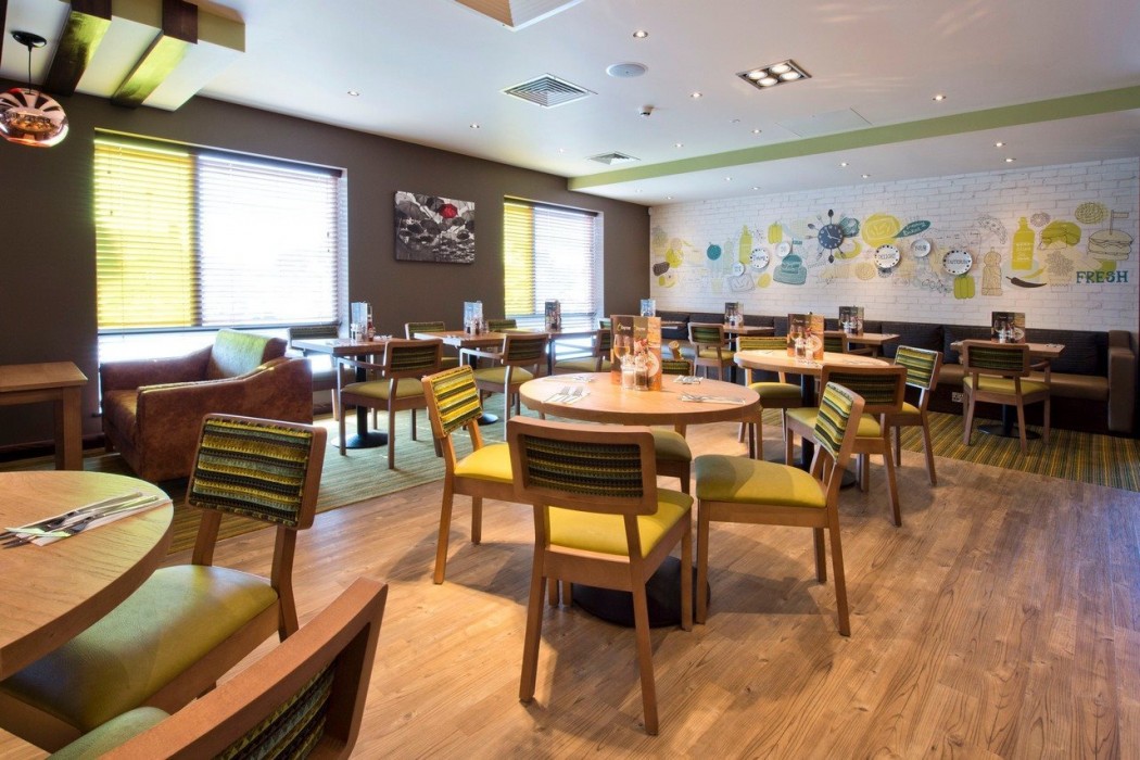 premier inn felixstowe town centre