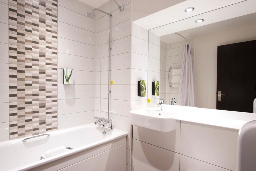 premier inn felixstowe town centre