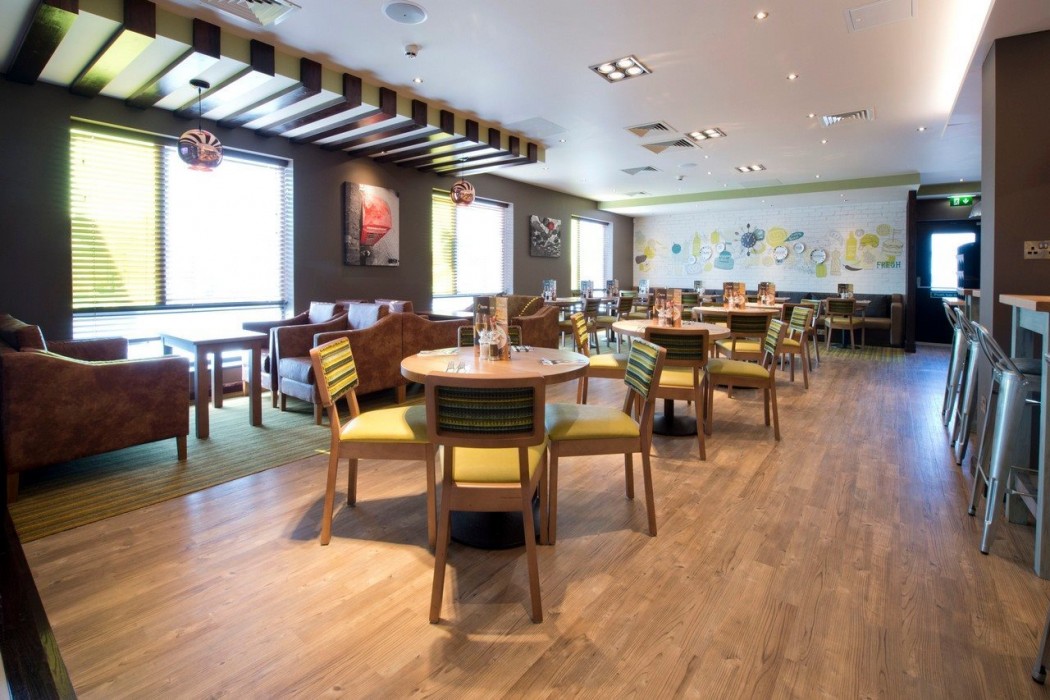 premier inn felixstowe town centre
