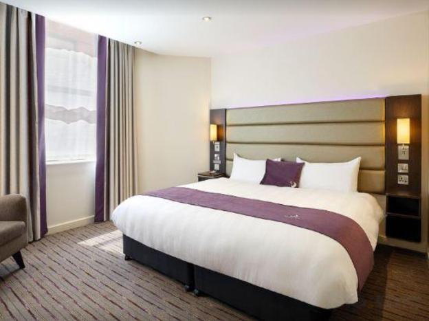 premier inn felixstowe town centre