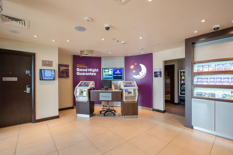 premier inn chatham gillingham vic pier