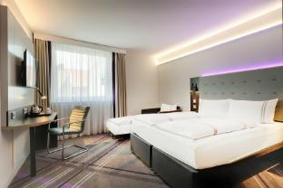 Premier Inn Berlin City Centre,Near Berlin Zoological Garden,3 star