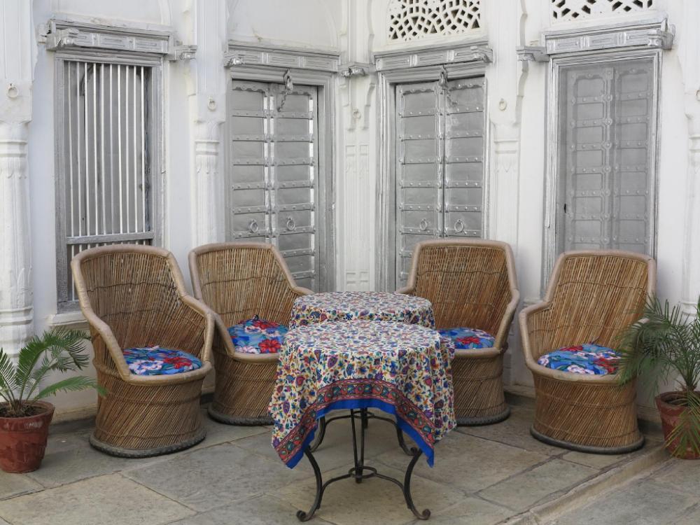 hotel chobdar haveli