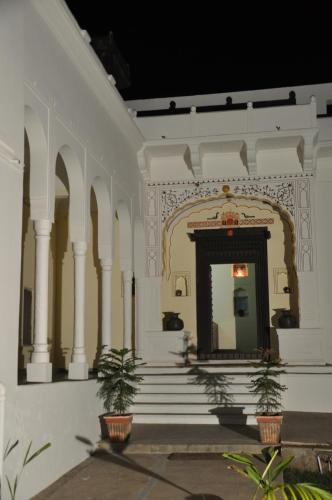 hotel chobdar haveli