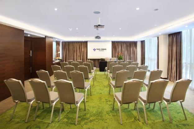 park regis by prince singapore