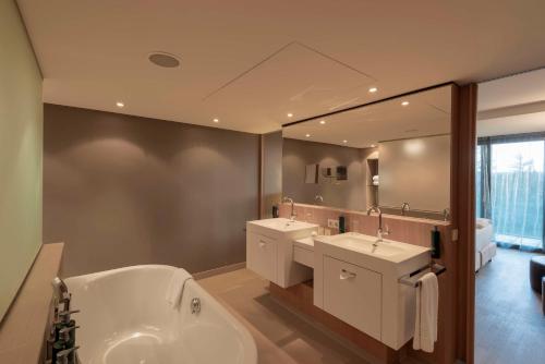 doubletree by hilton vienna schonbrunn