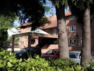 parkside international hotel
