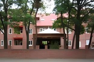 parkside international hotel