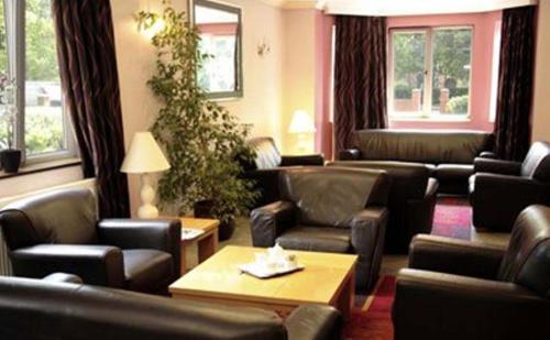 parkside international hotel