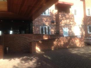 parkside international hotel