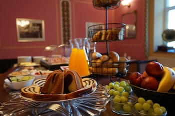 Hotel Grand Tabor,Tabor>>Sezimovo Usti,2 star