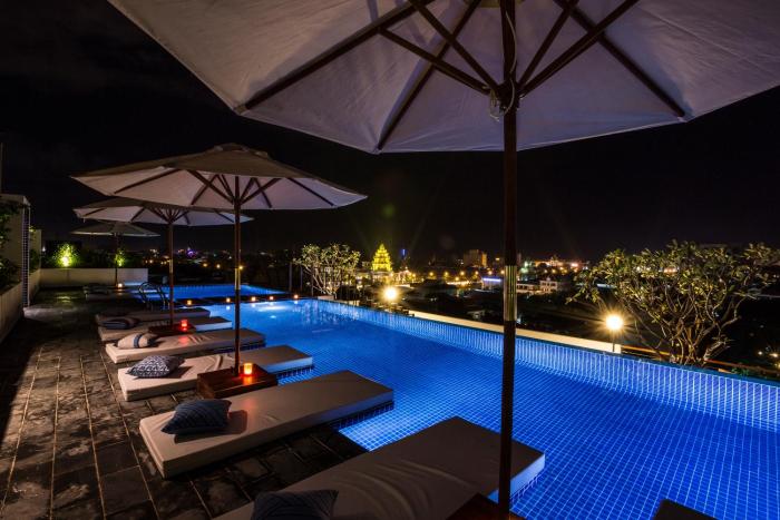 patio hotel and urban resort