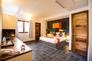 patio hotel and urban resort