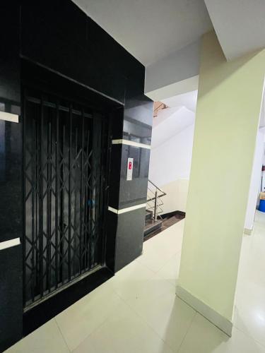 hotel mani international