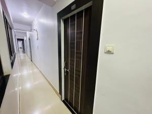 hotel mani international