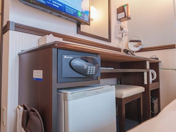 toyoko inn shin osaka station higashi