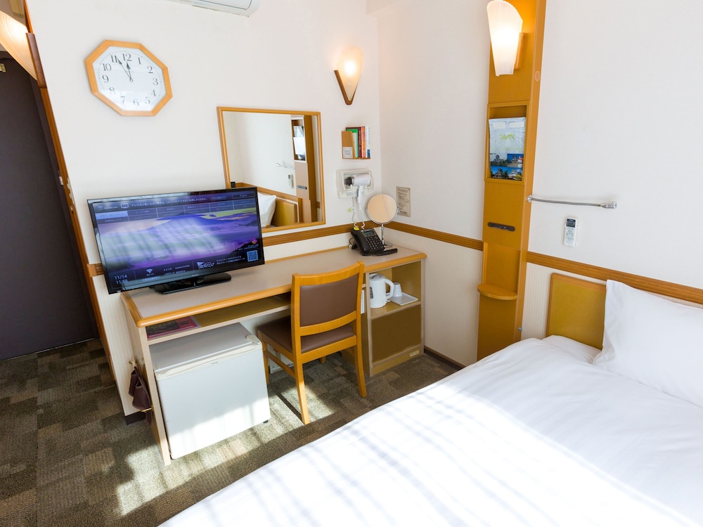 toyoko inn tokyo shinagawa hatanodai station minami