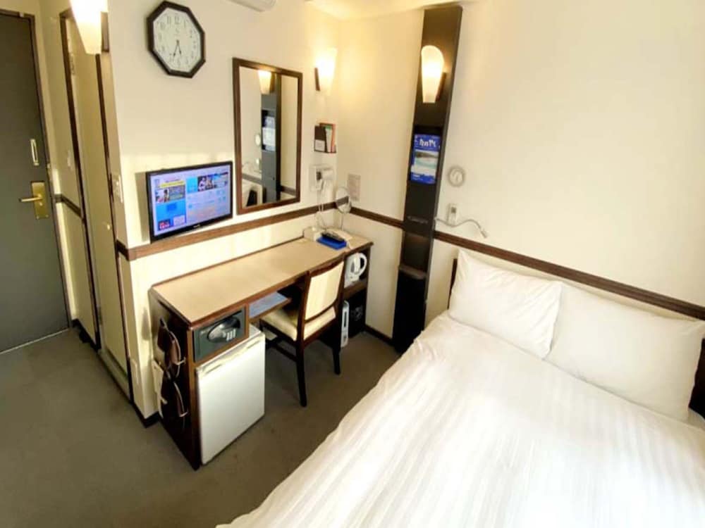 toyoko inn tokyo shinagawa hatanodai station minami