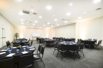 vinhedo plaza hotel