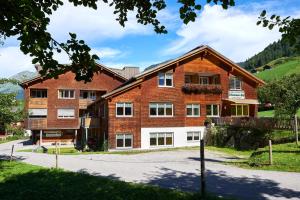 Schrannenhof,Bregenz>>Au,3 star