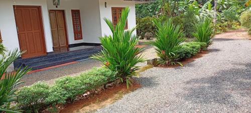 kuttickattil gardens home stay
