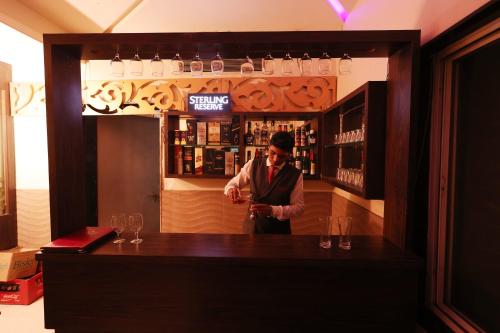Hotel Sharveen Classic-Inn,,3 star