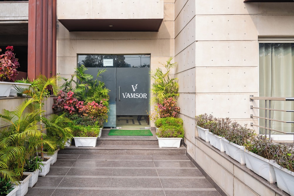 vamsor heights