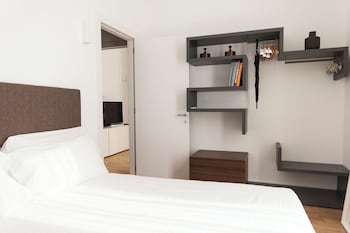 brera apartments in san babila