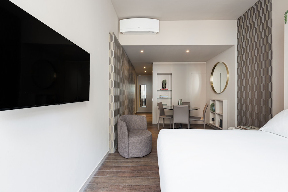 brera apartments in san babila