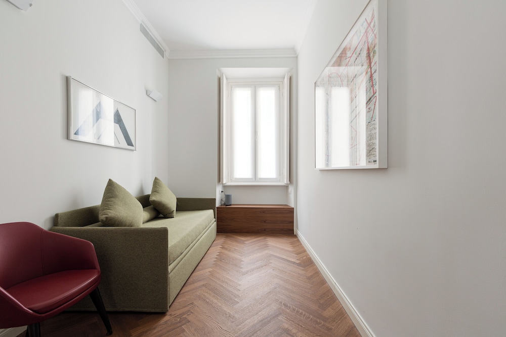 brera apartments in san babila
