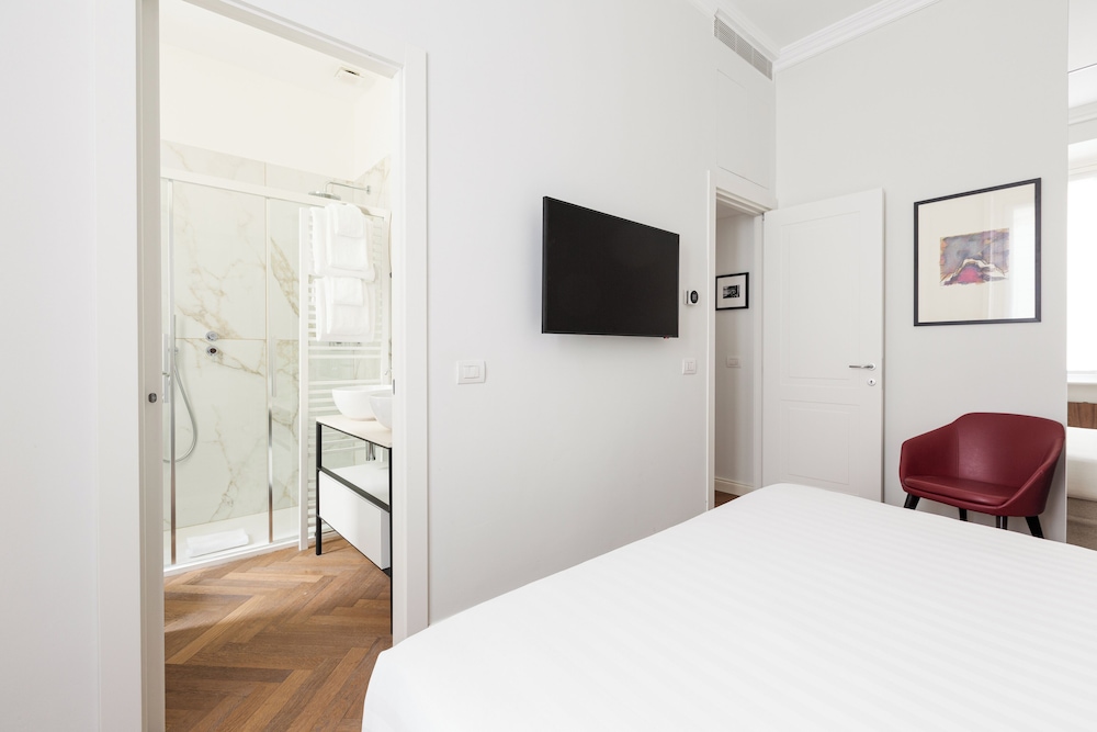 brera apartments in san babila