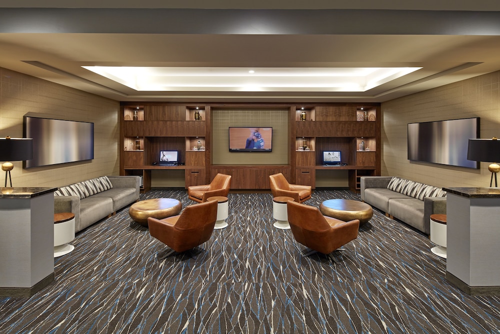 hilton garden inn san diego downtown bayside