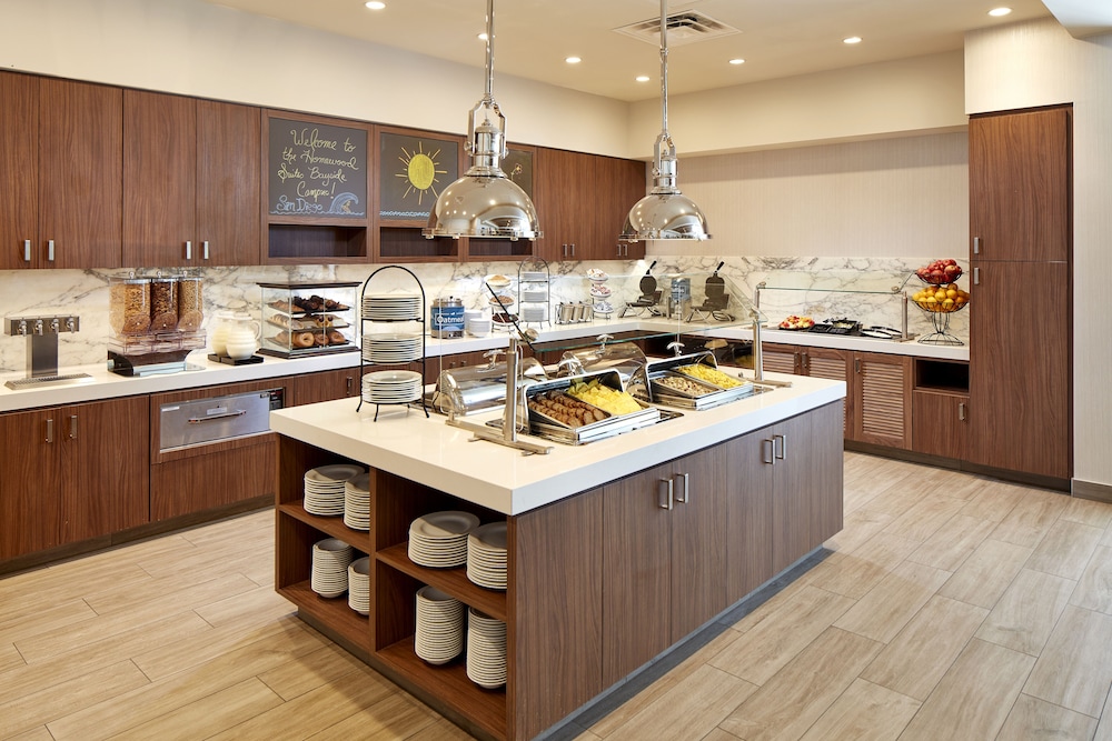 hilton garden inn san diego downtown bayside