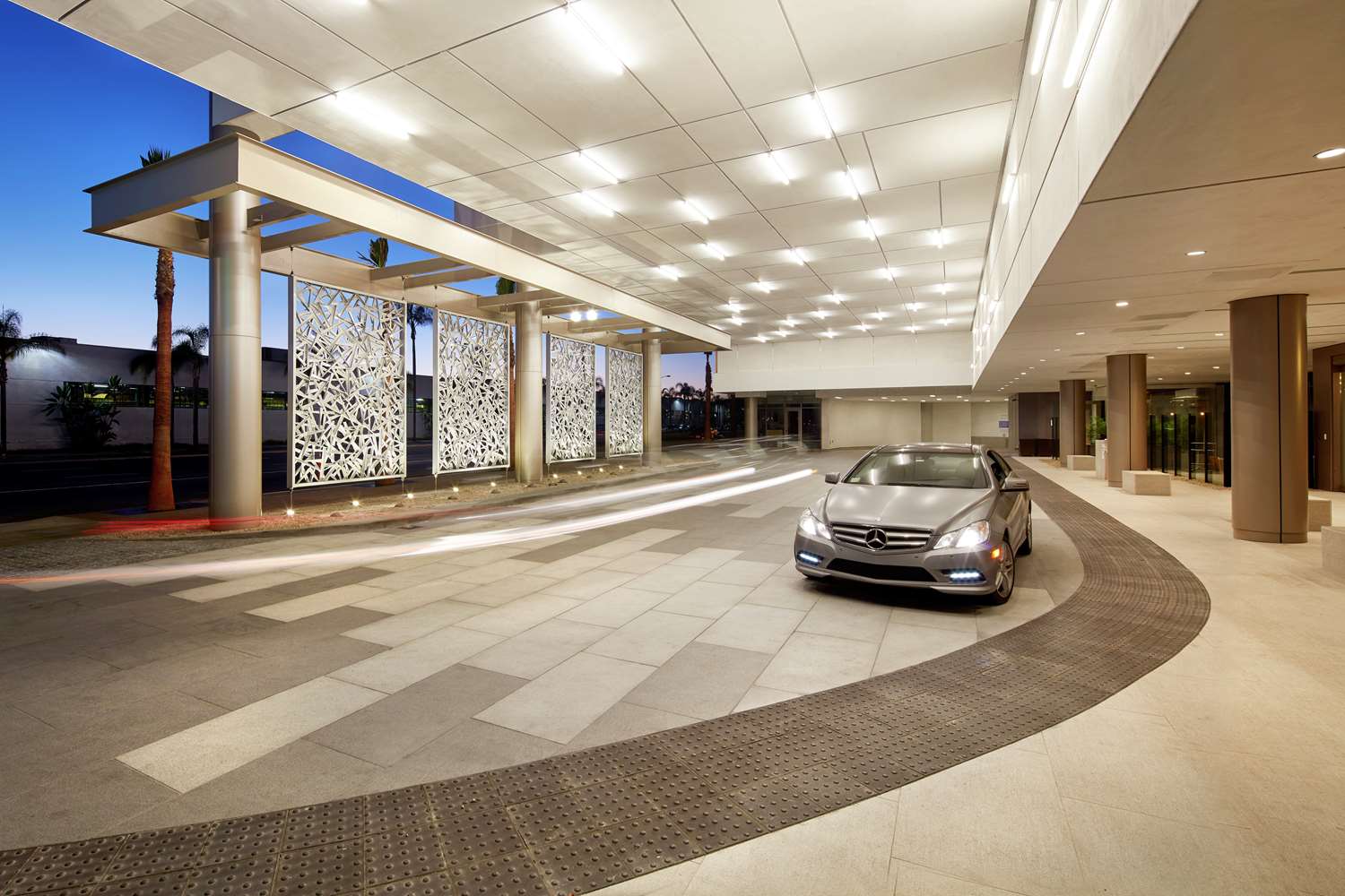 hilton garden inn san diego downtown bayside