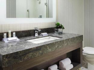 hilton garden inn san diego downtown bayside