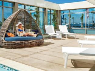 hilton garden inn san diego downtown bayside