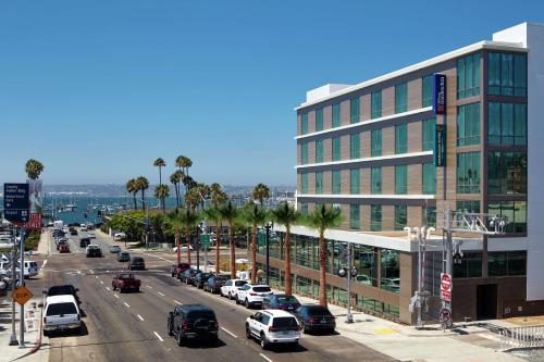 hilton garden inn san diego downtown bayside