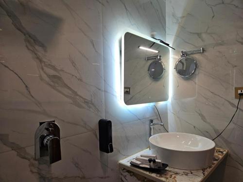 hotel maa laxmi palace